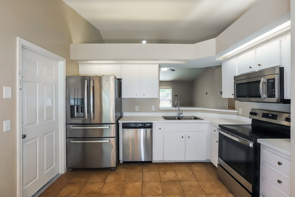 Building Photo - 5865 Daughtery Downs Loop