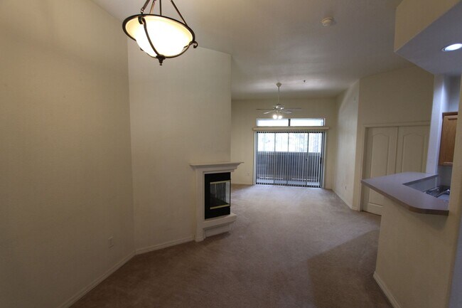 Building Photo - Spacious 2BR Summit Park Condo | Private Balcony + Second-Floor Living