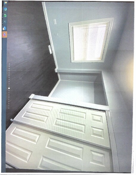 Building Photo - 20170 Ash Ln