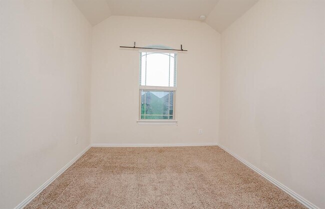 Building Photo - 2700 Auburn Chestnut Ln
