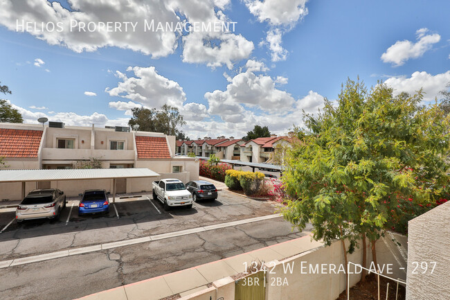 Building Photo - Beautiful Townhouse in Mesa