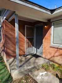Building Photo - North Boise Duplex w/2 beds, 1bath, W/D, a...