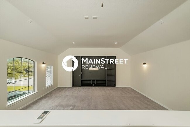 Building Photo - 4 Bedroom Pet-Friendly Home in Farmers Bra...