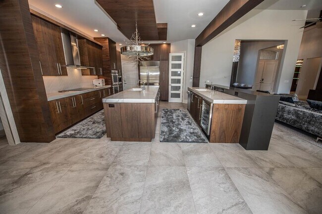 Building Photo - Luxury Unfurnished Single-Story Custom Home for Lease in Copper Ridge