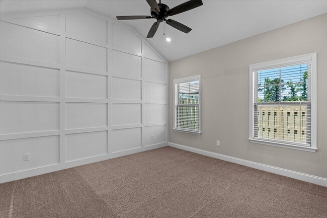 Building Photo - 626 Hope St