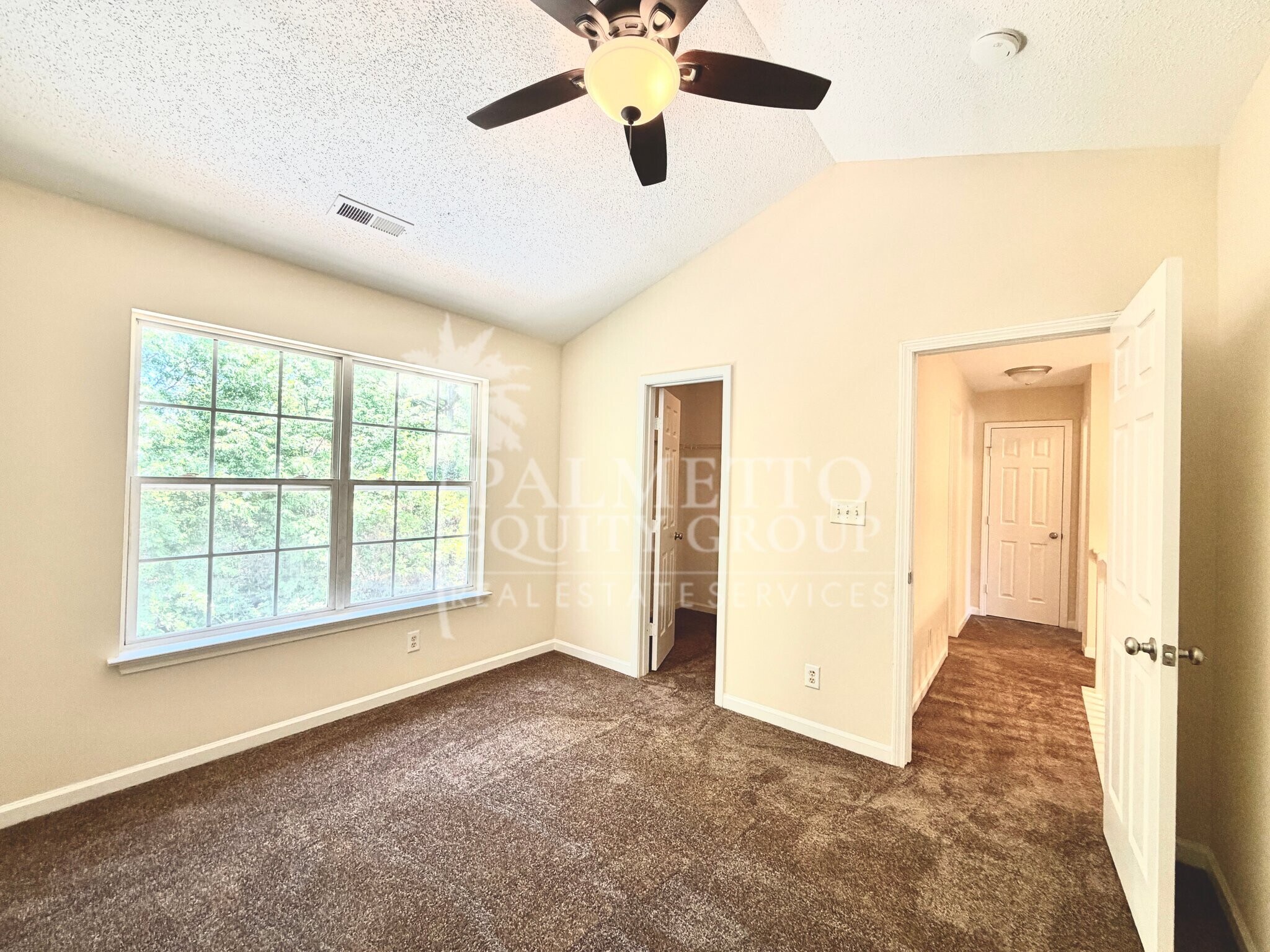 Building Photo - 263 Malamute Ln