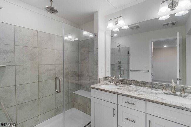 Building Photo - 28 Colgate Dr