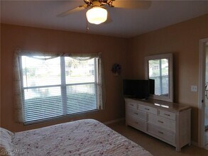 Building Photo - 4920 Deerfield Way