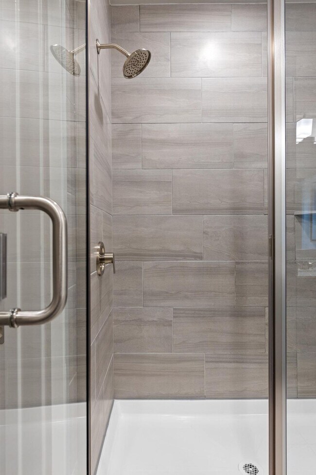 Building Photo - 5820 1/2 Cameron Rd