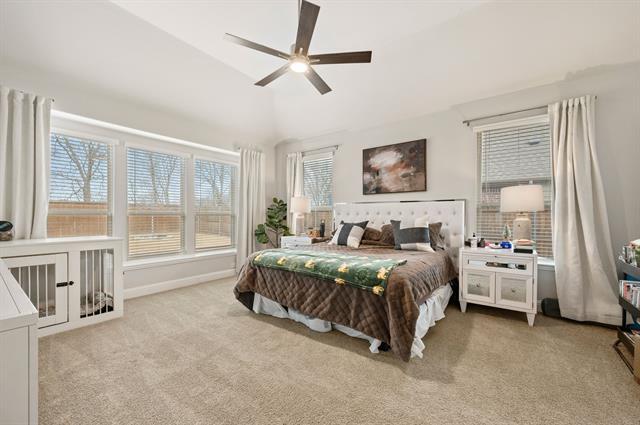 Building Photo - 811 Ridgehurst Rd