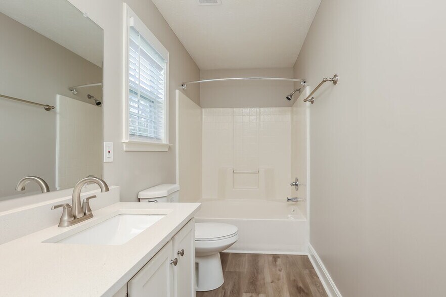 Building Photo - 1505 Brass Oak Trace