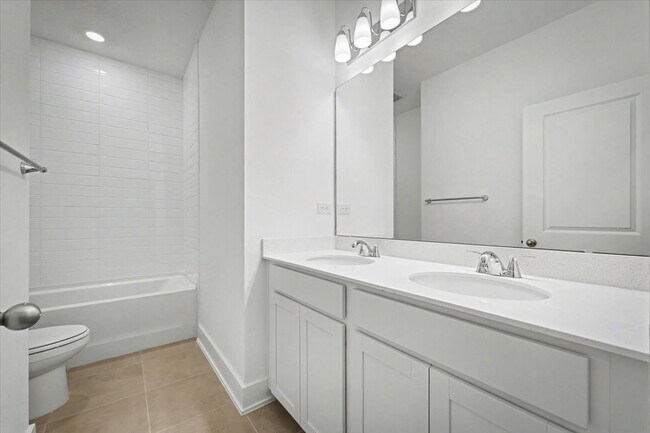 Building Photo - Brand New Construction Townhouse minutes from Durbin Pavilion