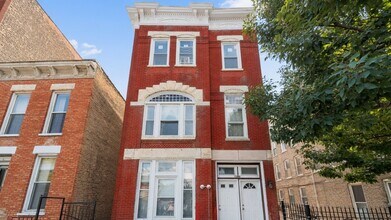 Building Photo - 1309 W Huron St
