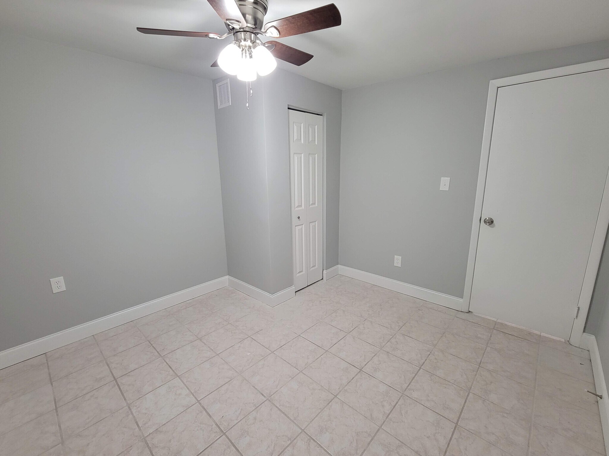 Building Photo - 6150 61st St