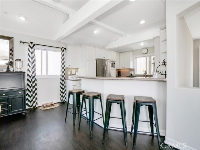 Building Photo - 300 16th St