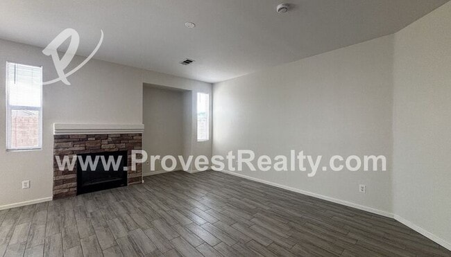Building Photo - 14193 Blackstone St