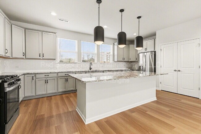 Building Photo - 246 Ferebee Pl