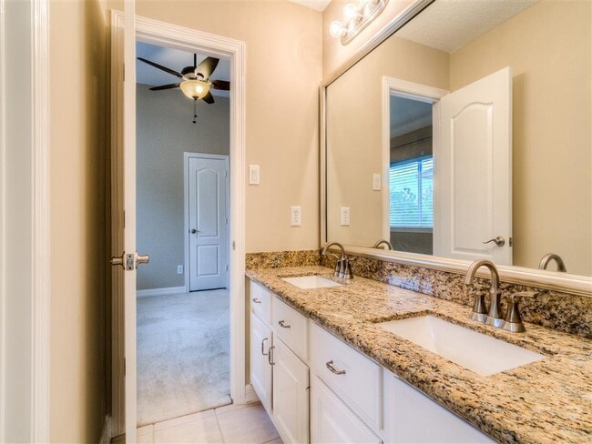 Building Photo - 22418 Bridgehaven Dr