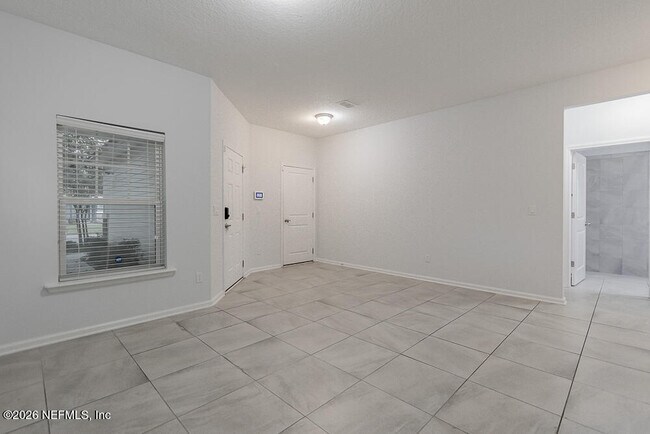 Building Photo - 1492 Autumn Pines Drive