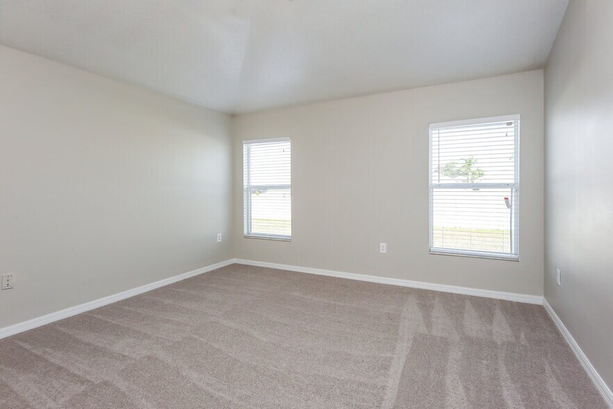 Building Photo - 9727 Cypress Harbor Dr