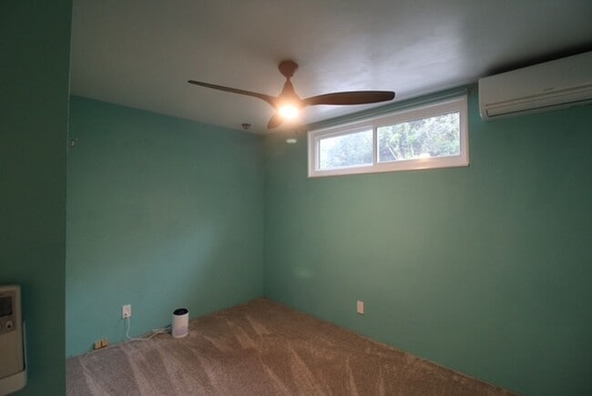 Building Photo - Beautiful 3 Bedroom 2.5 Bath house in Gate...