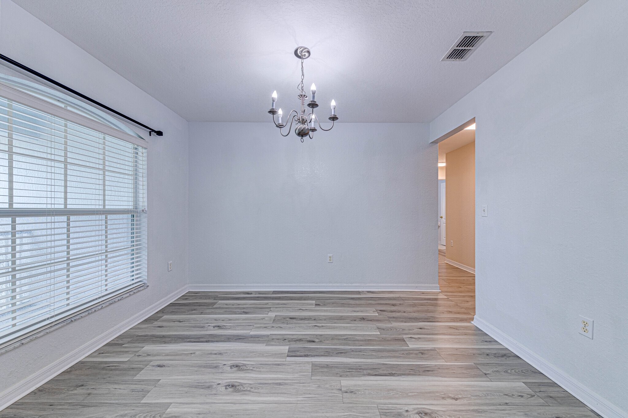 Building Photo - 1176 Lake Pl Ct