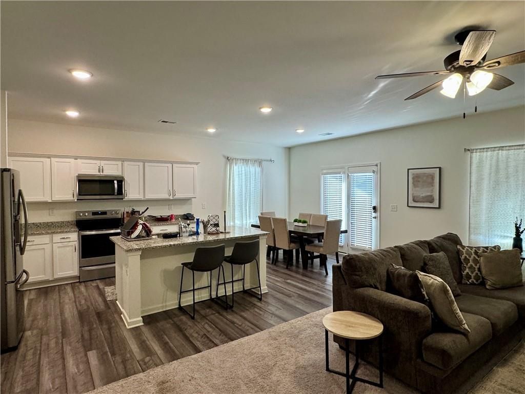 Building Photo - 152 Andria Wy NW