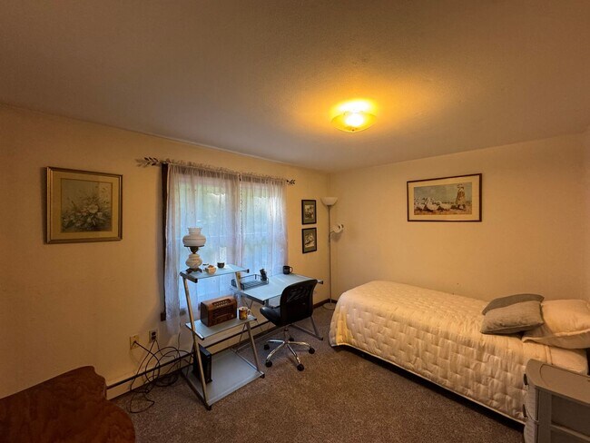 Building Photo - Fully Furnished 2-Bedroom Home for Rent – ...