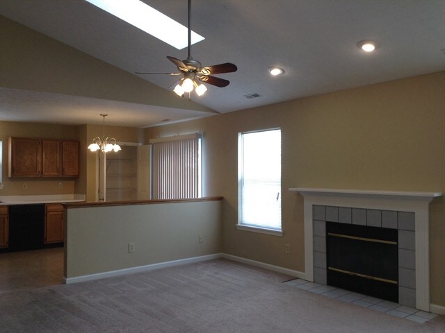 Building Photo - 5963 Sycamore Forge Dr