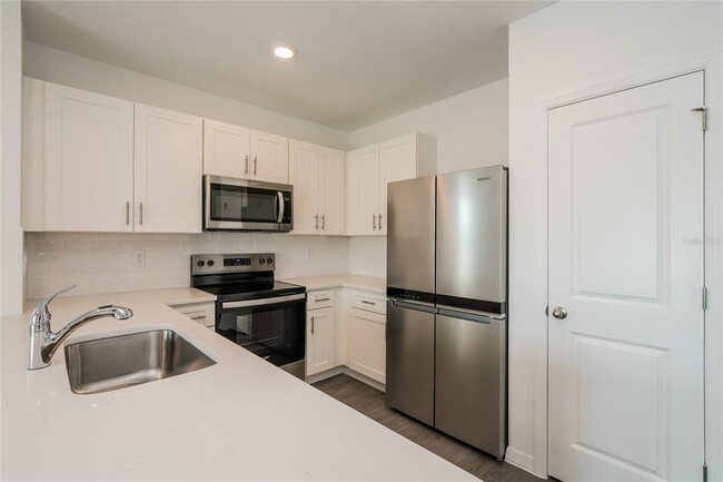 Building Photo - 8462 Alpine Mdw Ln