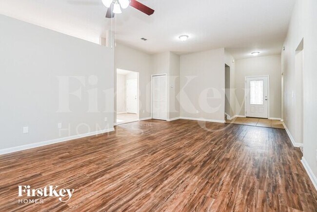 Building Photo - 3912 S Trapani Dr