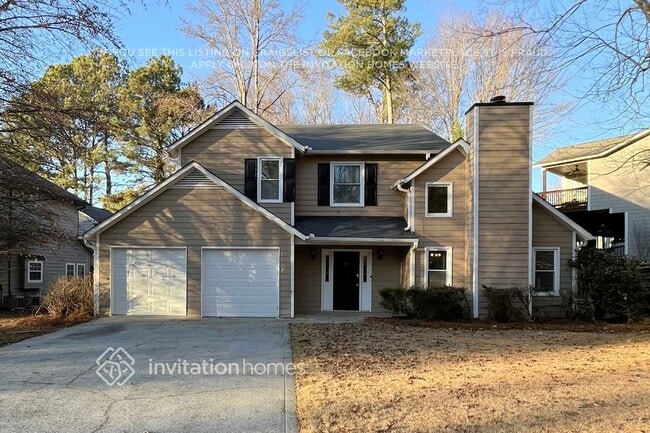 Building Photo - 10960 Pinehigh Dr