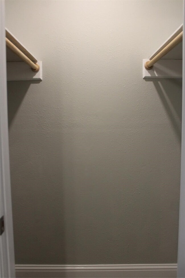 Building Photo - 55 E White Willow Cir