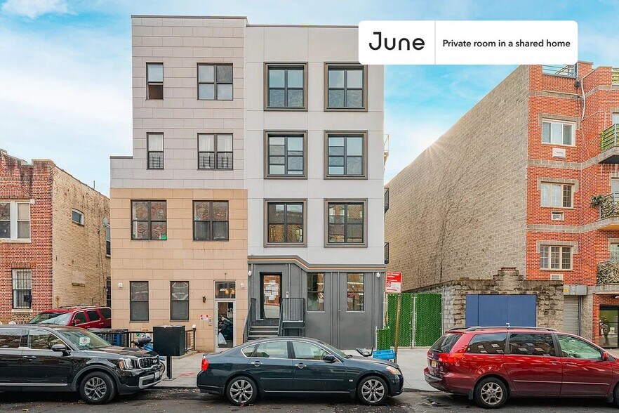 Building Photo - Room in Shared 2 bed/2 bath home in Crown Heights
