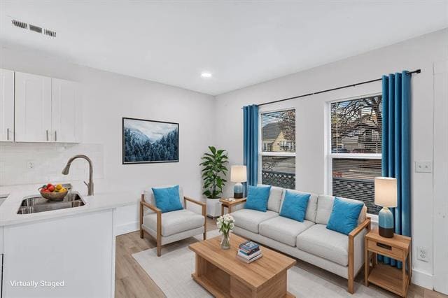 Building Photo - 2530 Honeysuckle Ave