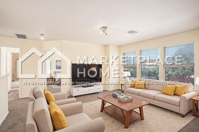 Building Photo - 200 Frontier Cove