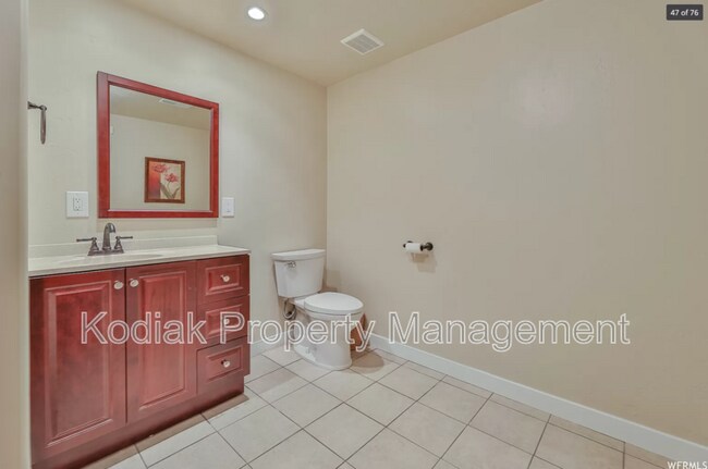 Building Photo - 1463 Kentucky Derby Way