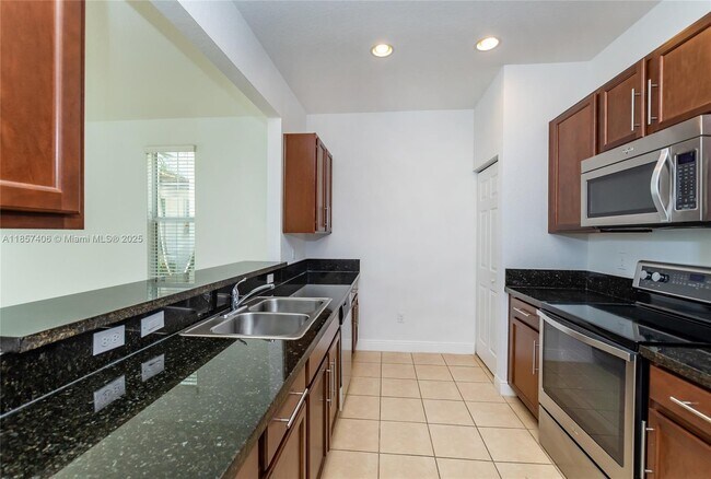 Building Photo - 11844 SW 26 St