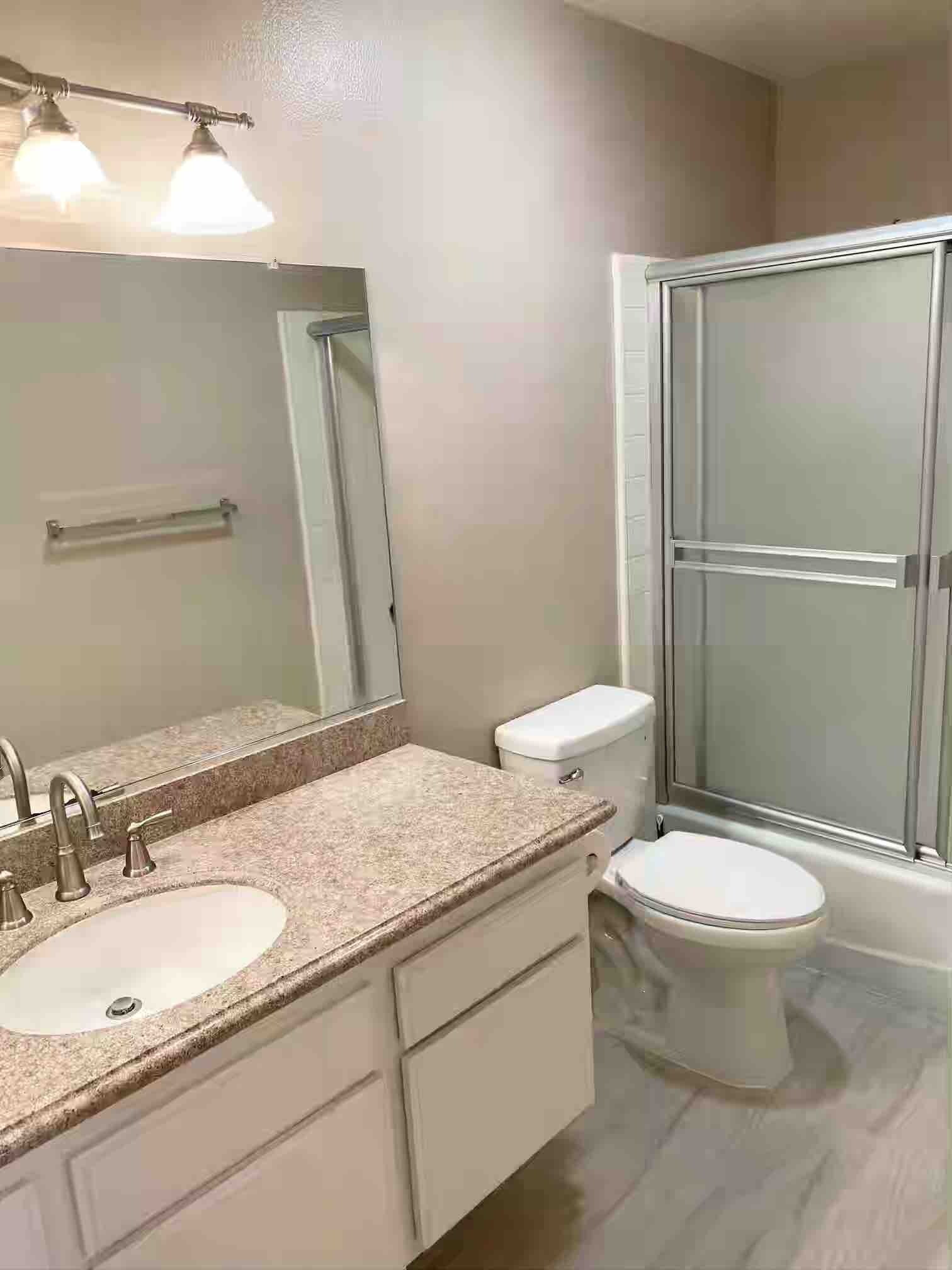 Building Photo - 505 N Louise St