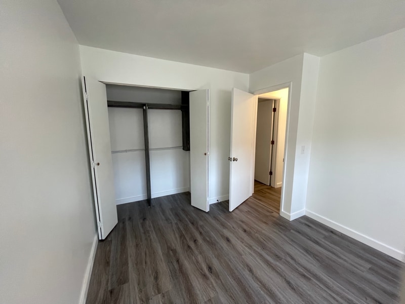 Building Photo - 1626 S 5th St W