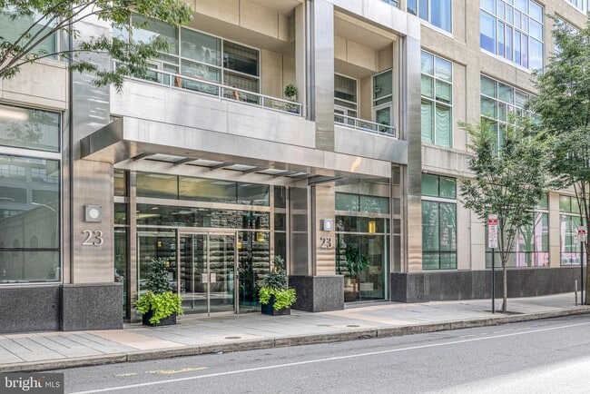 Building Photo - 23 S 23rd St