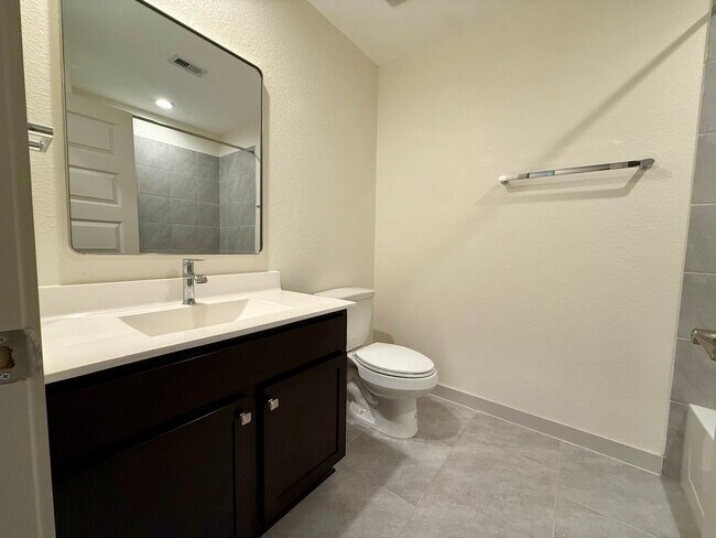Building Photo - 28930 Yukon River Ct