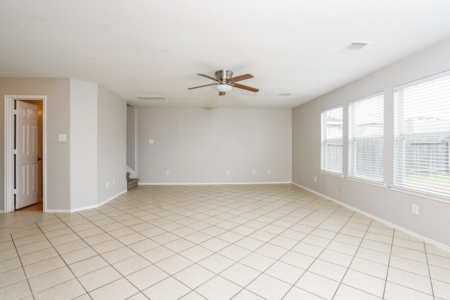 Building Photo - 20318 Clydesdale Ridge Dr