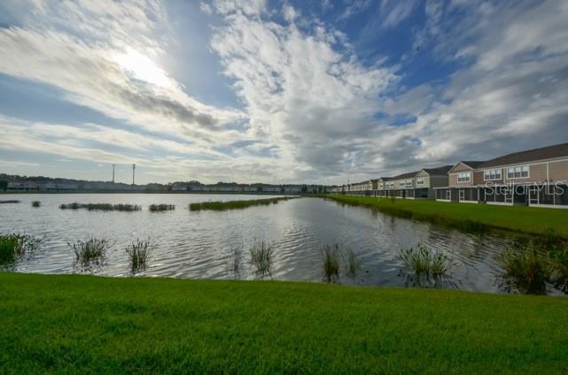 Building Photo - 4815 Pond Ridge Dr