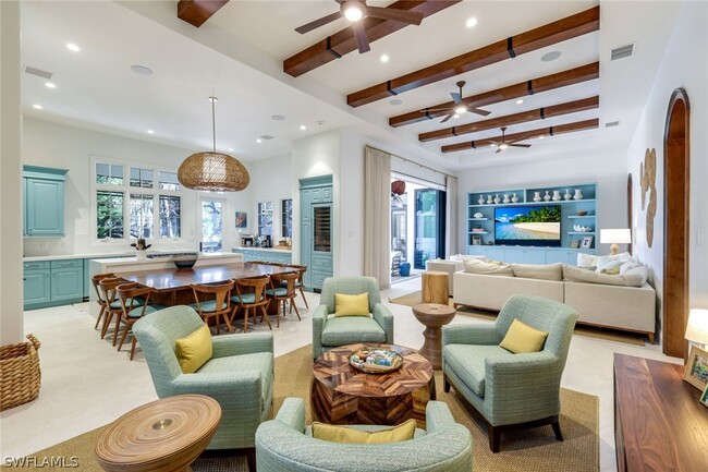 Building Photo - 2904 Tiburon Blvd E