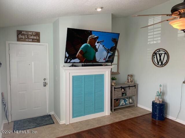 Building Photo - 106 Jardin De Mer Pl