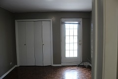 Building Photo - 8701 S Mozart Ave