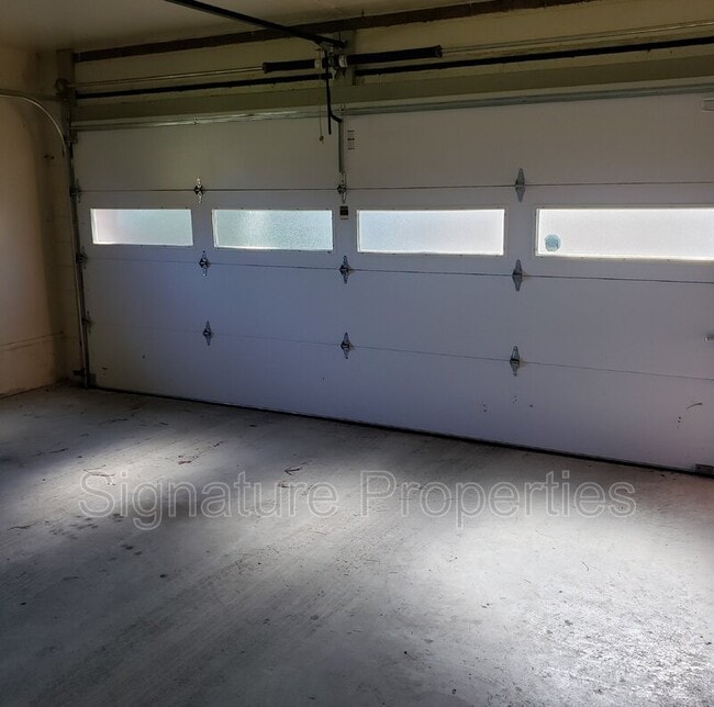 Building Photo - 7285 Beulah Church Rd