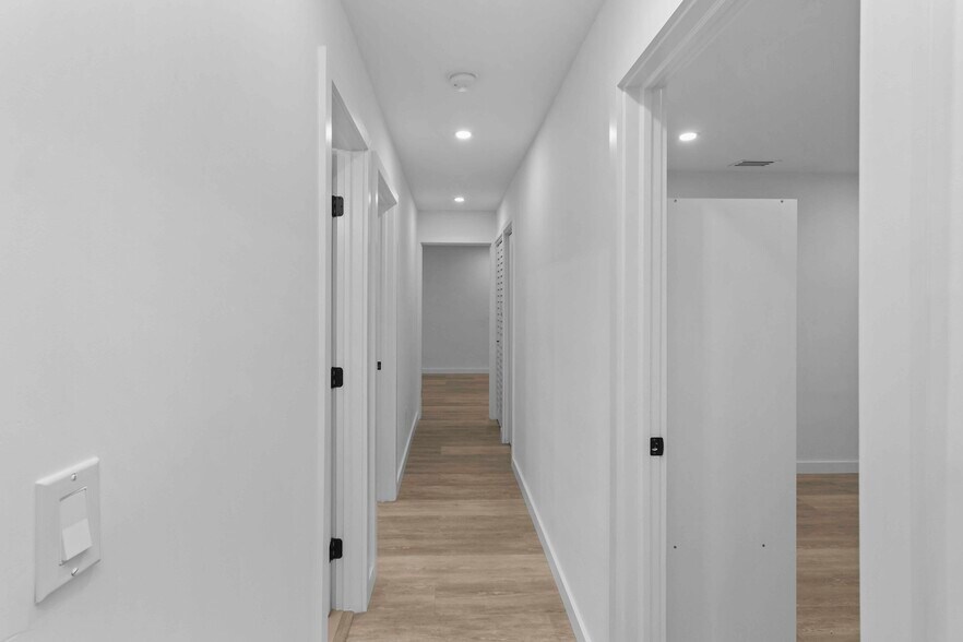 Building Photo - 3737 Frow Ave