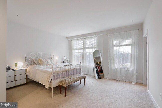 Building Photo - 43011 Prophecy Terrace